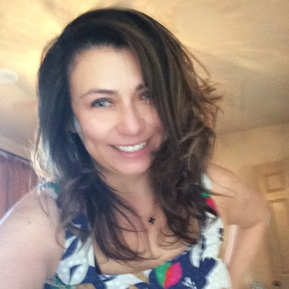 Meet your Posher, Dr. Laura